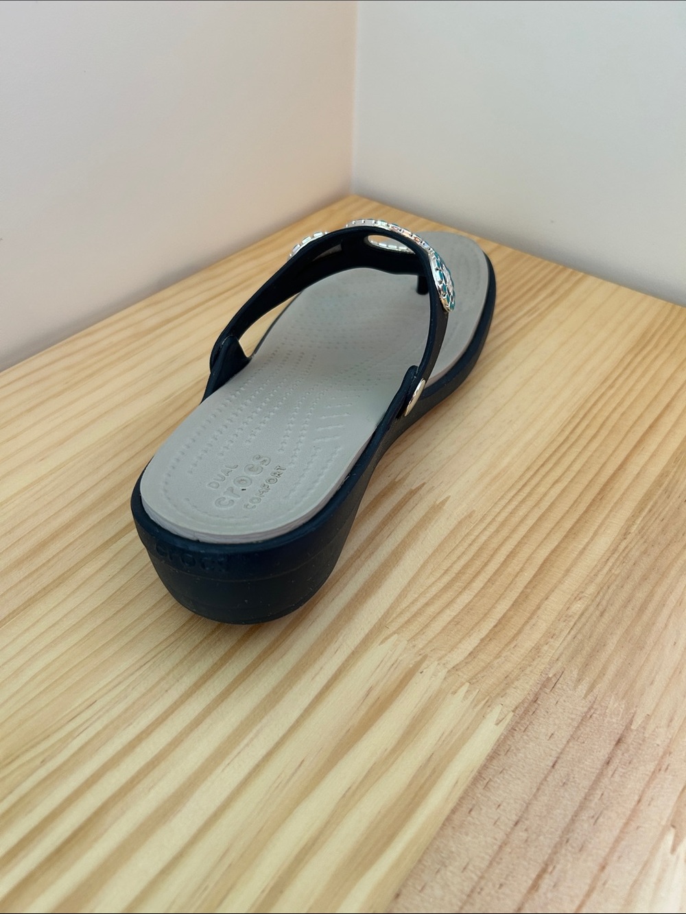 Crocs sandal in navy blue with blue, teal, and white detailing. - Picture 5 of 5